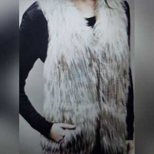 NWt Sebby Collection 🩶 Faux-Fur Sweater VEST Size: L Creamy+Grey